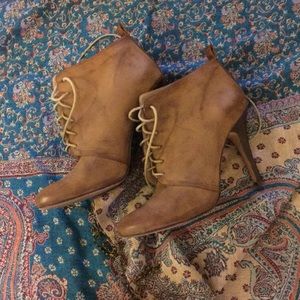 🌿🔆Glenna-Cute Booties